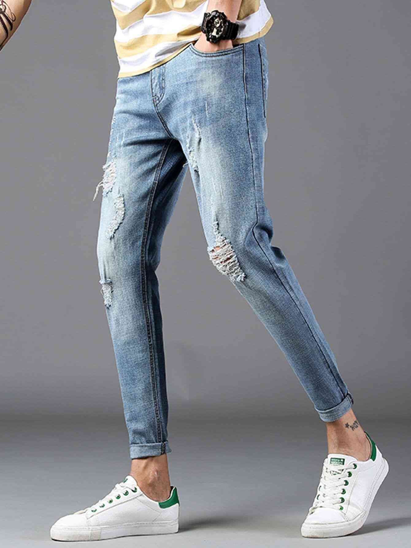 Men Rolled Hem Ripped Wash Jeans